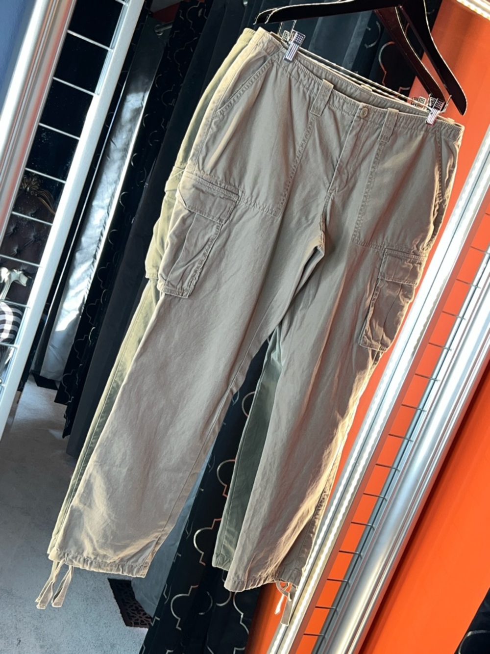 🕊️ London Jean Archival High-Rise Cargo Trousers 🍂